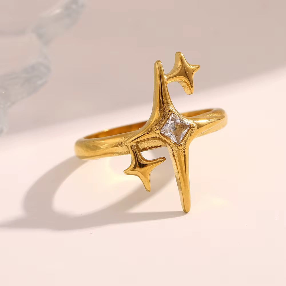 Babes emoji ring
