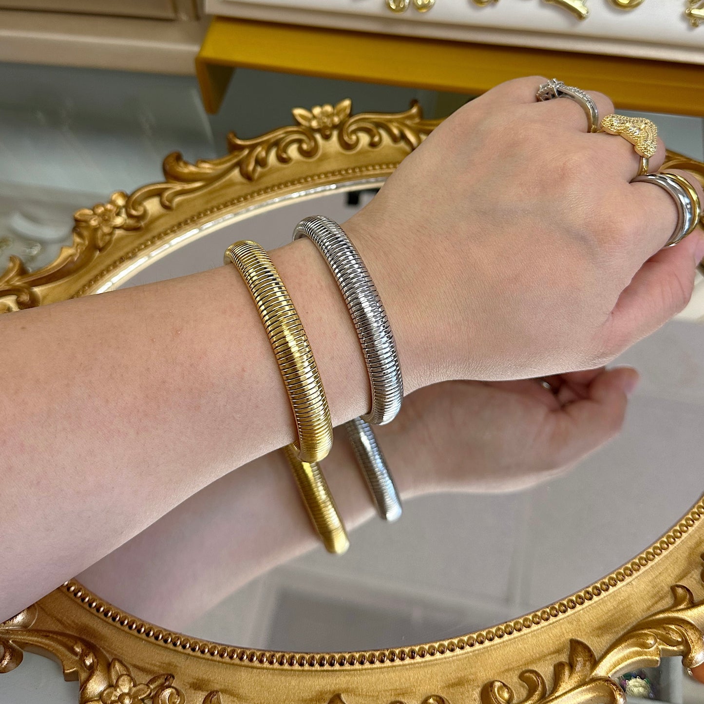 Milan Bracelet/Bangle