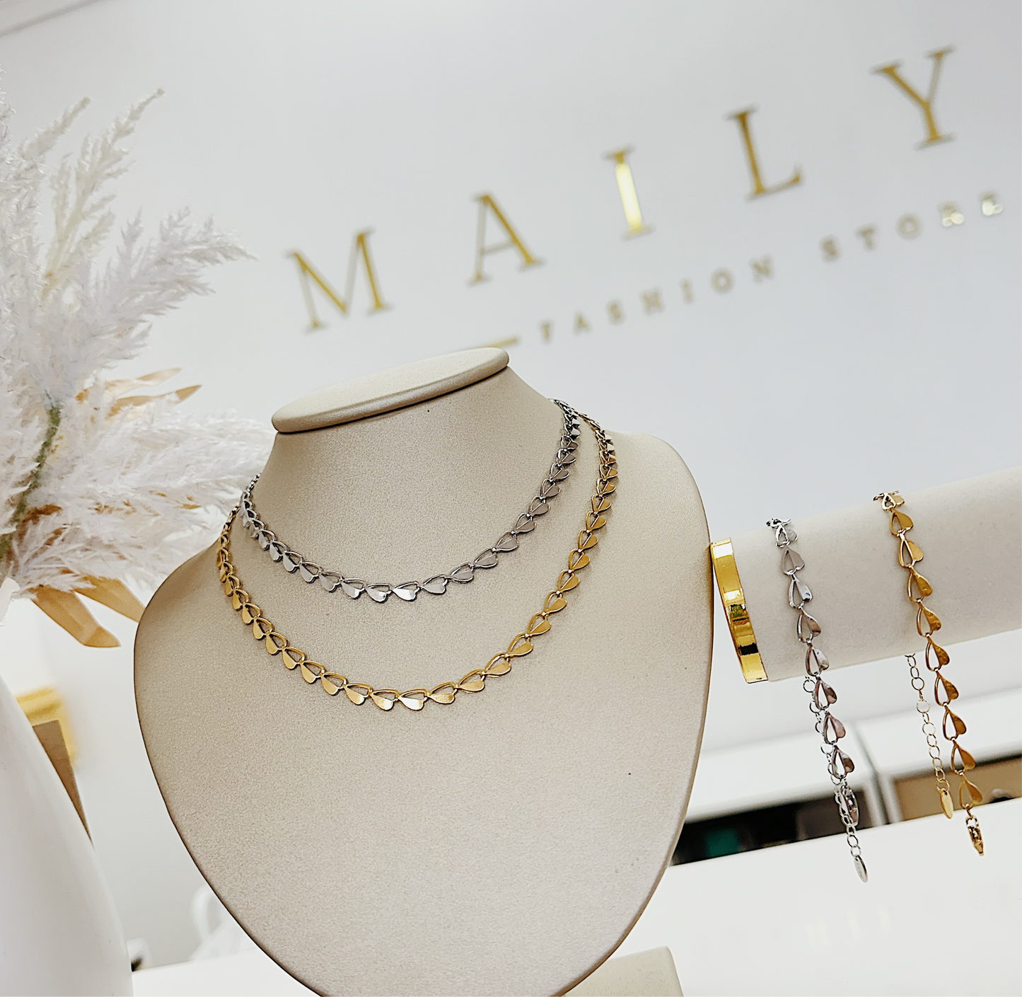 Chiara Necklace