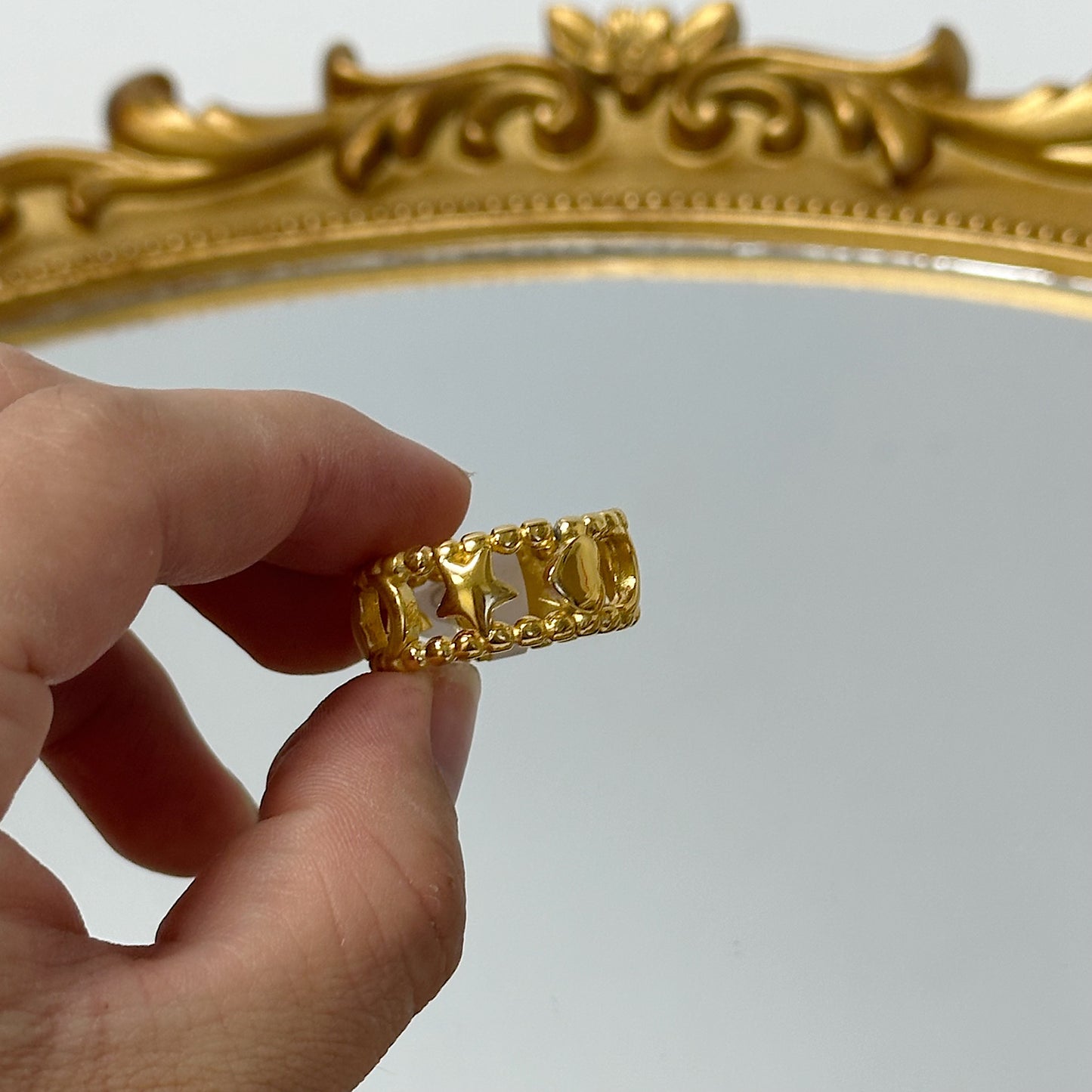 Moon, heart and star gold ring