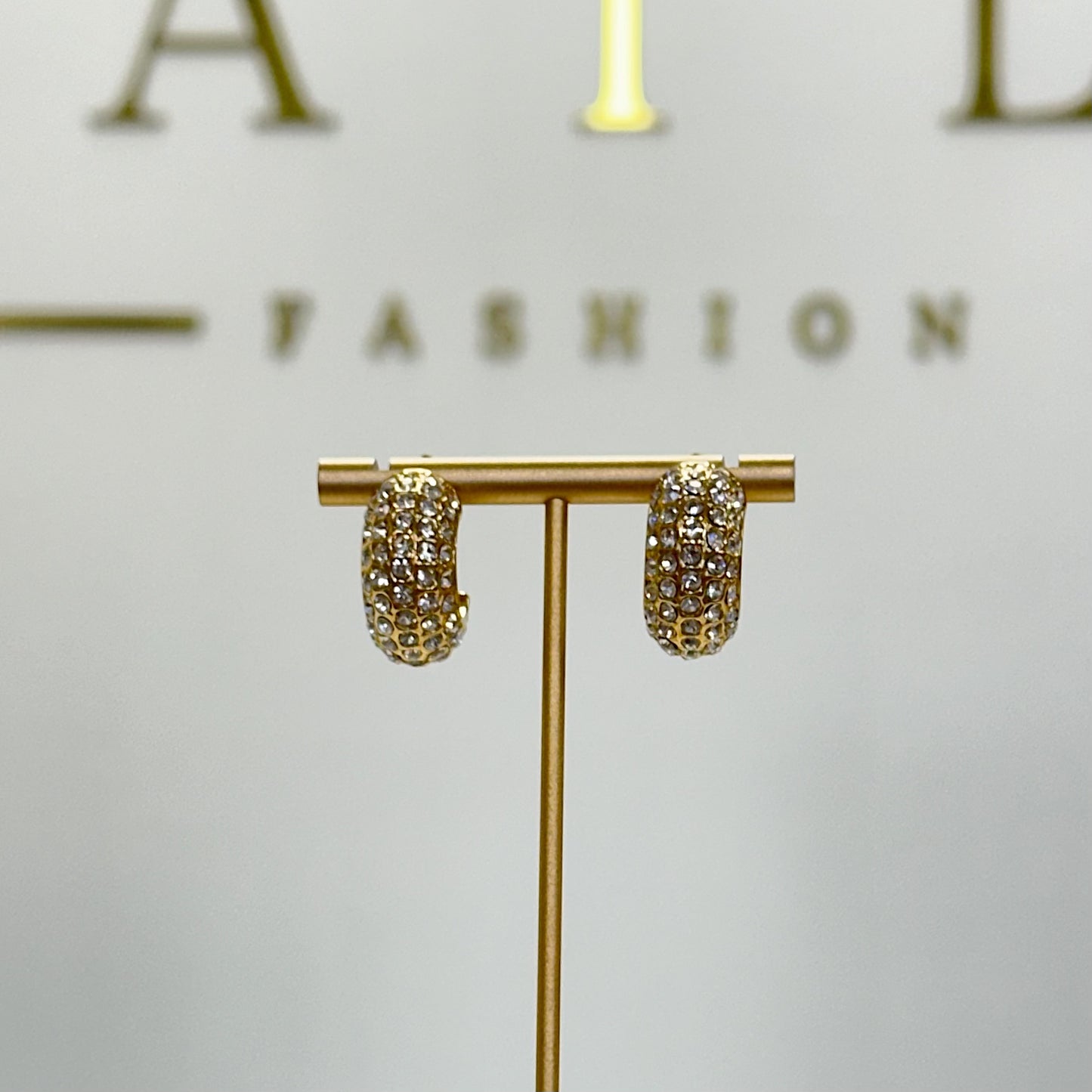 Bella zirconia gold earring
