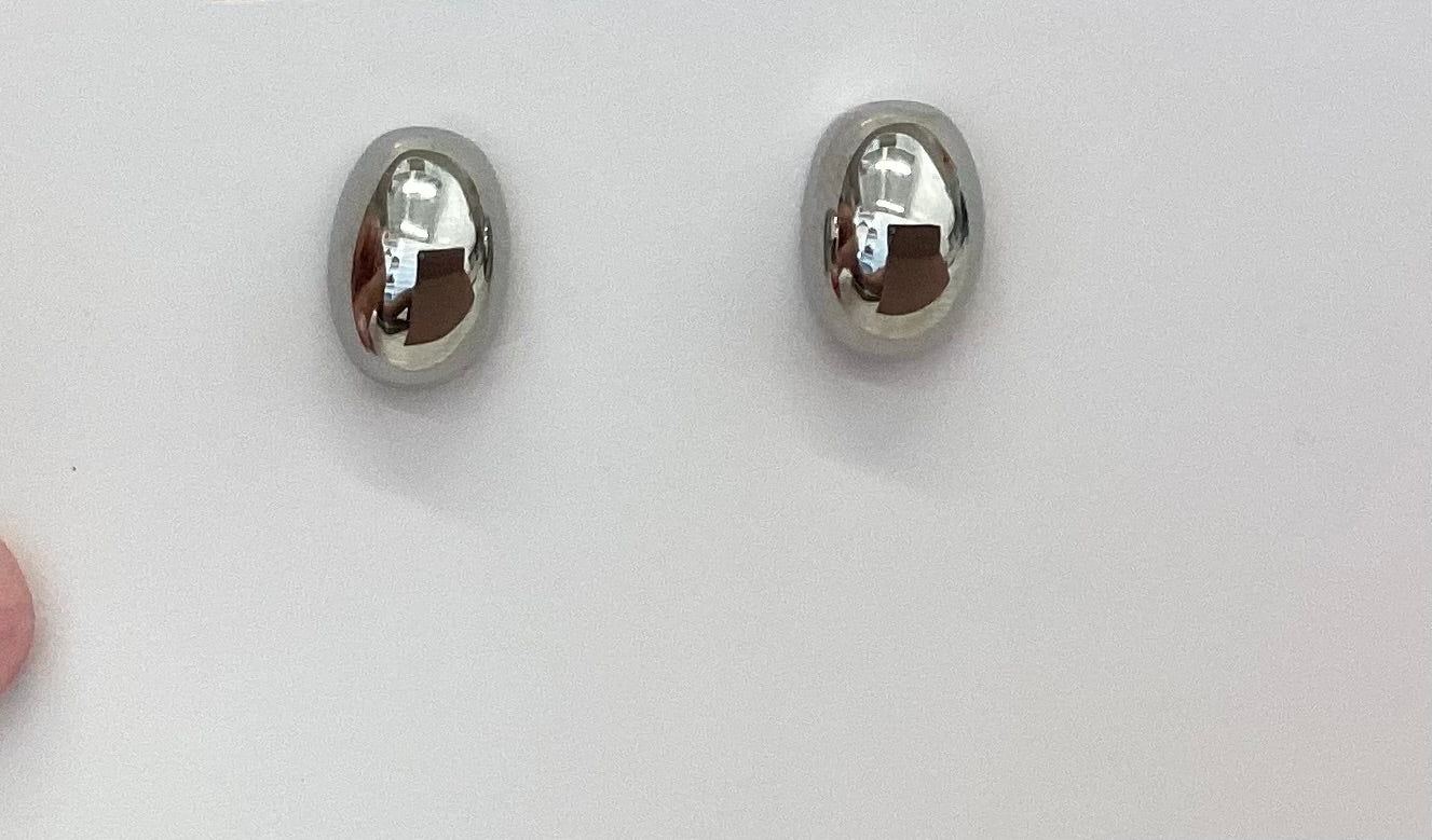 Mini drop gold earrings