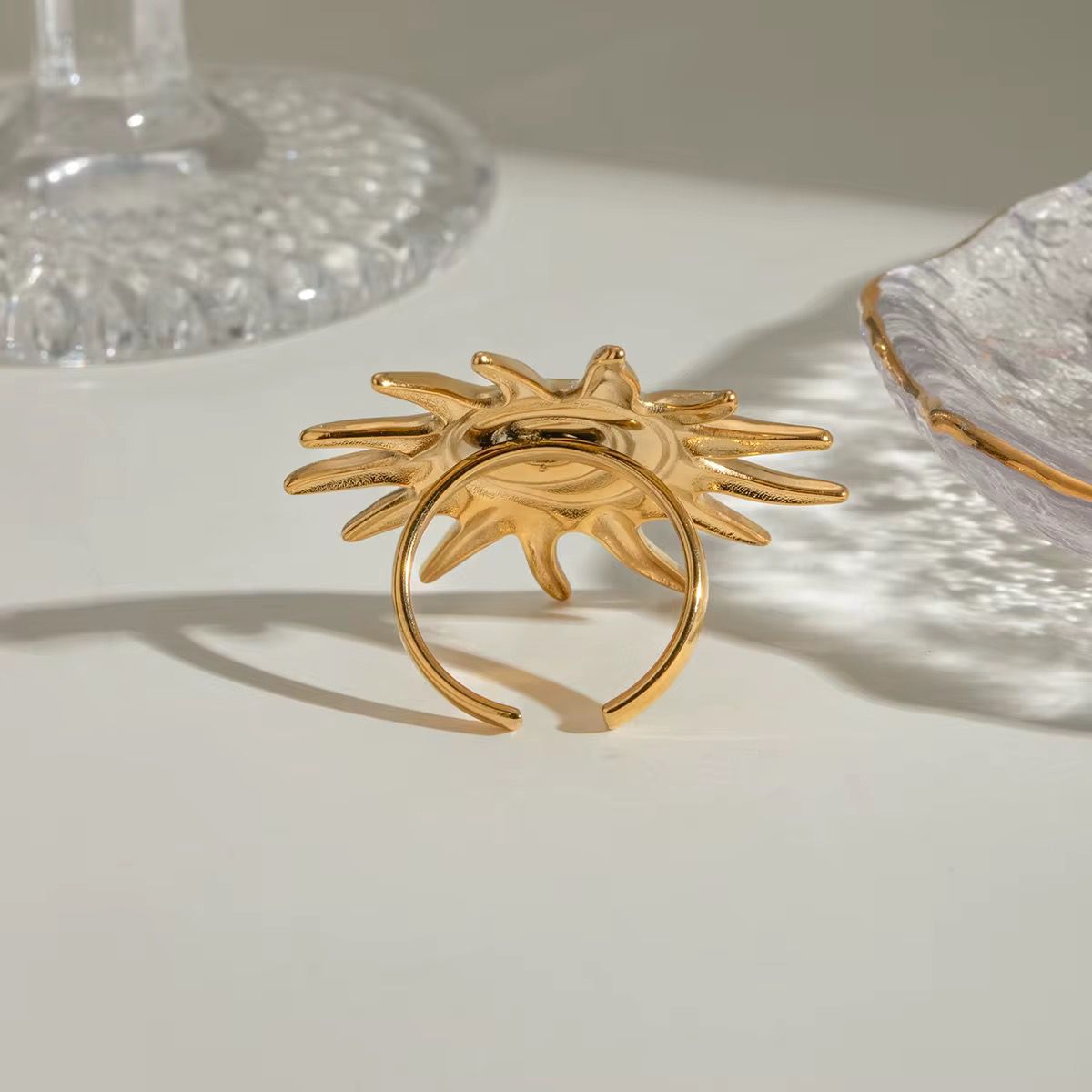 Sunny ring