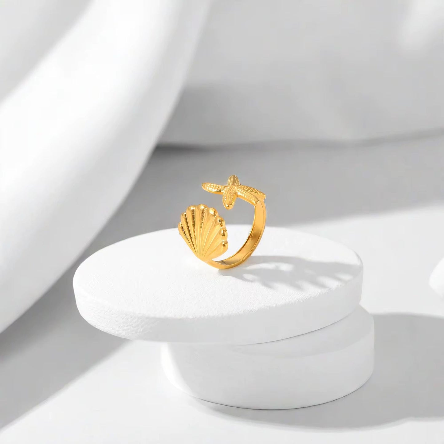 Sea Gold statement ring