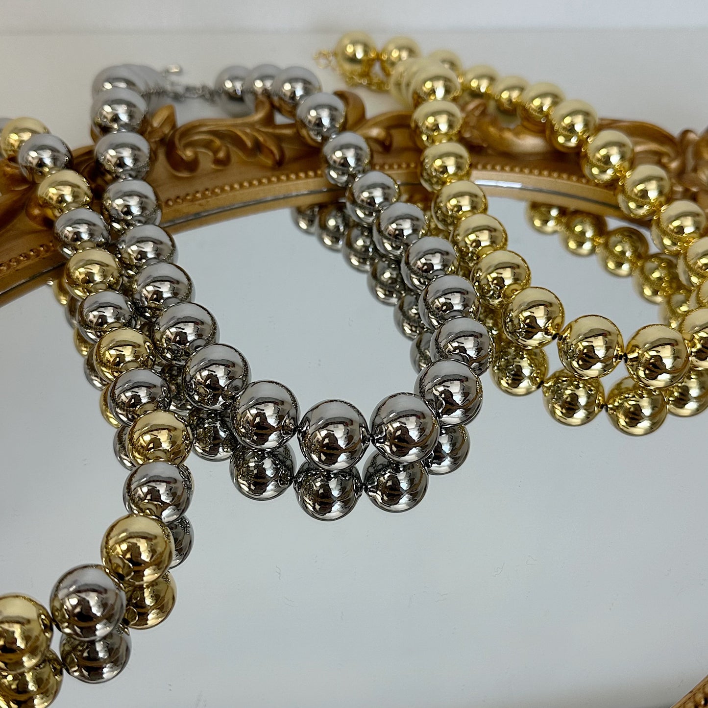 Beads necklace