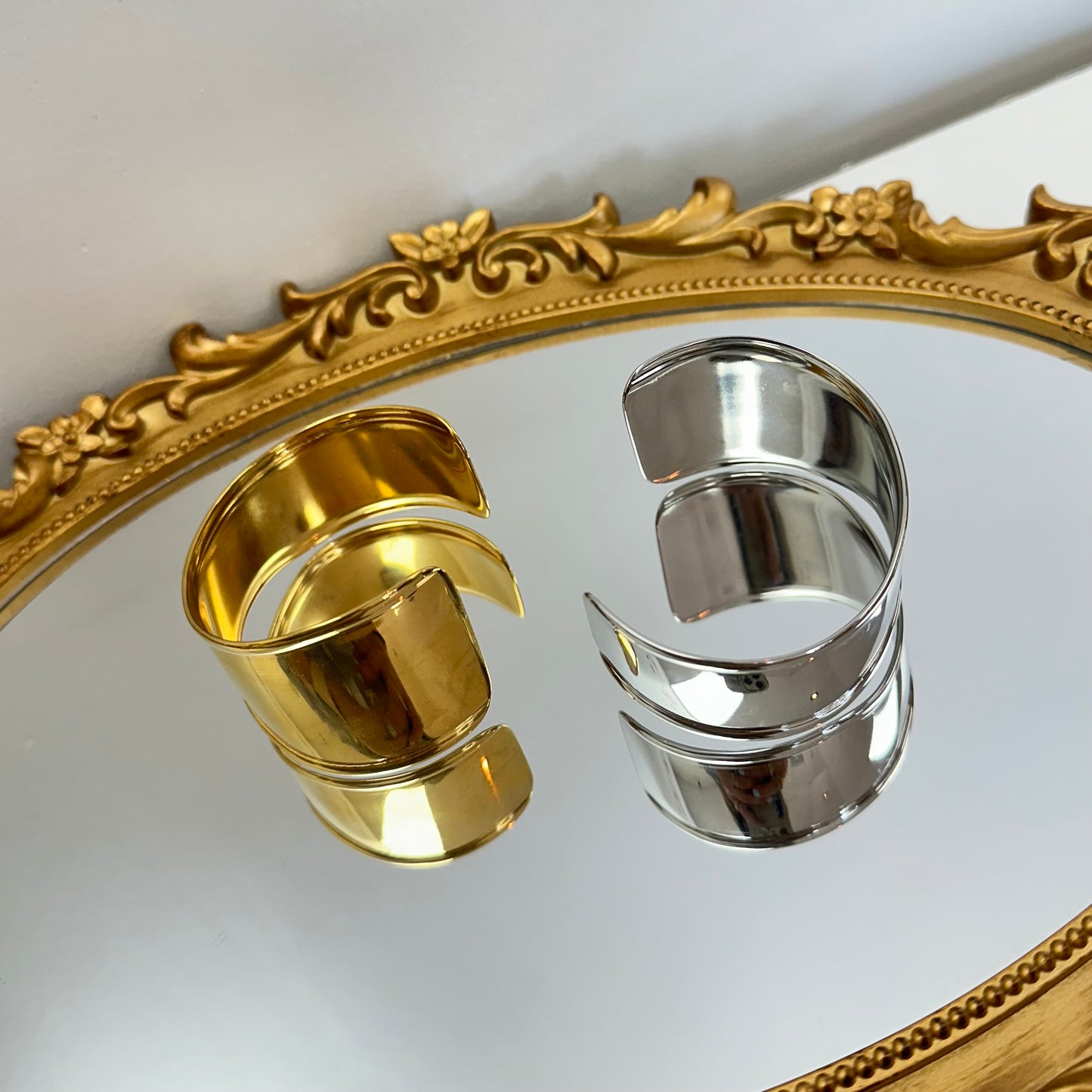 Chunky mirror bracelet