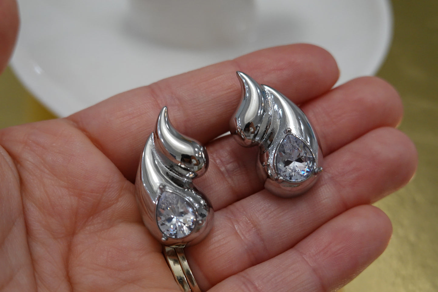 Tiana Earrings gold and silver