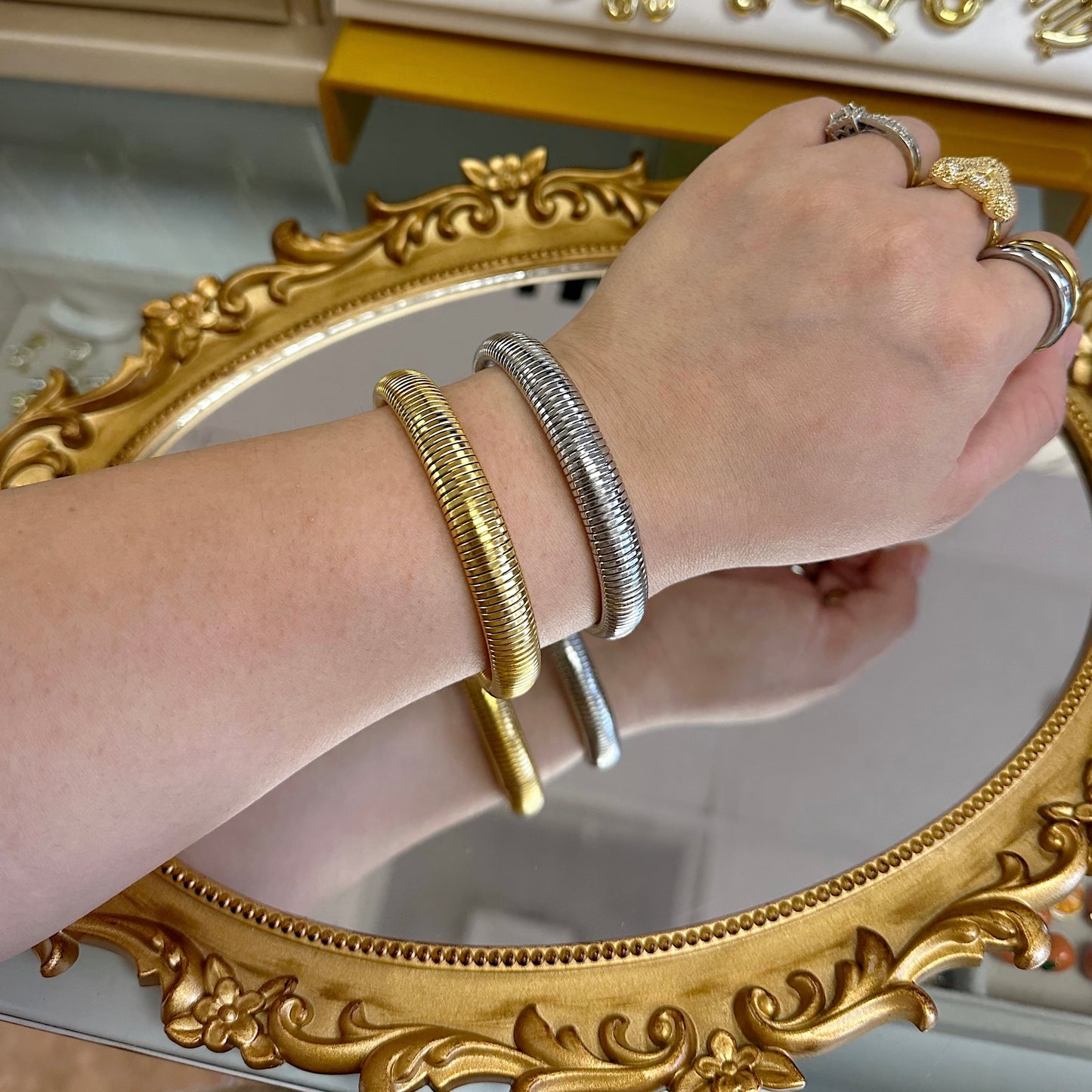Milan Bracelet/Bangle