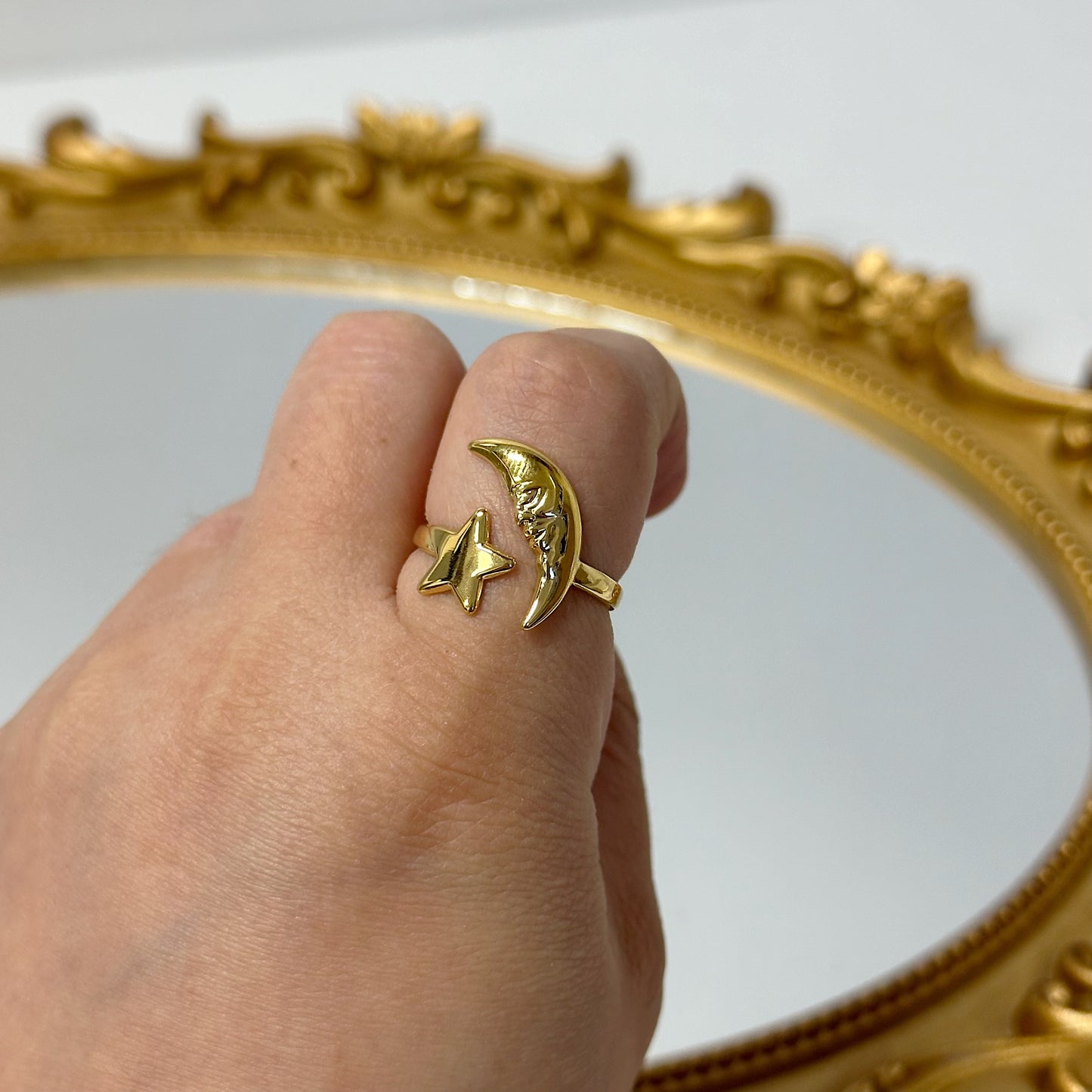 Star and moon adjustable gold ring