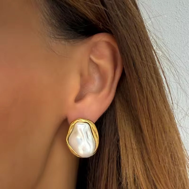 Vintage pearl earrings