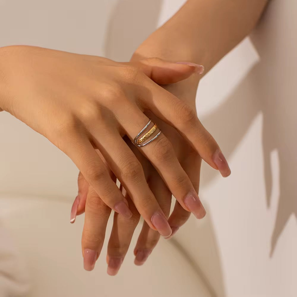 Florence two tone adjustable ring