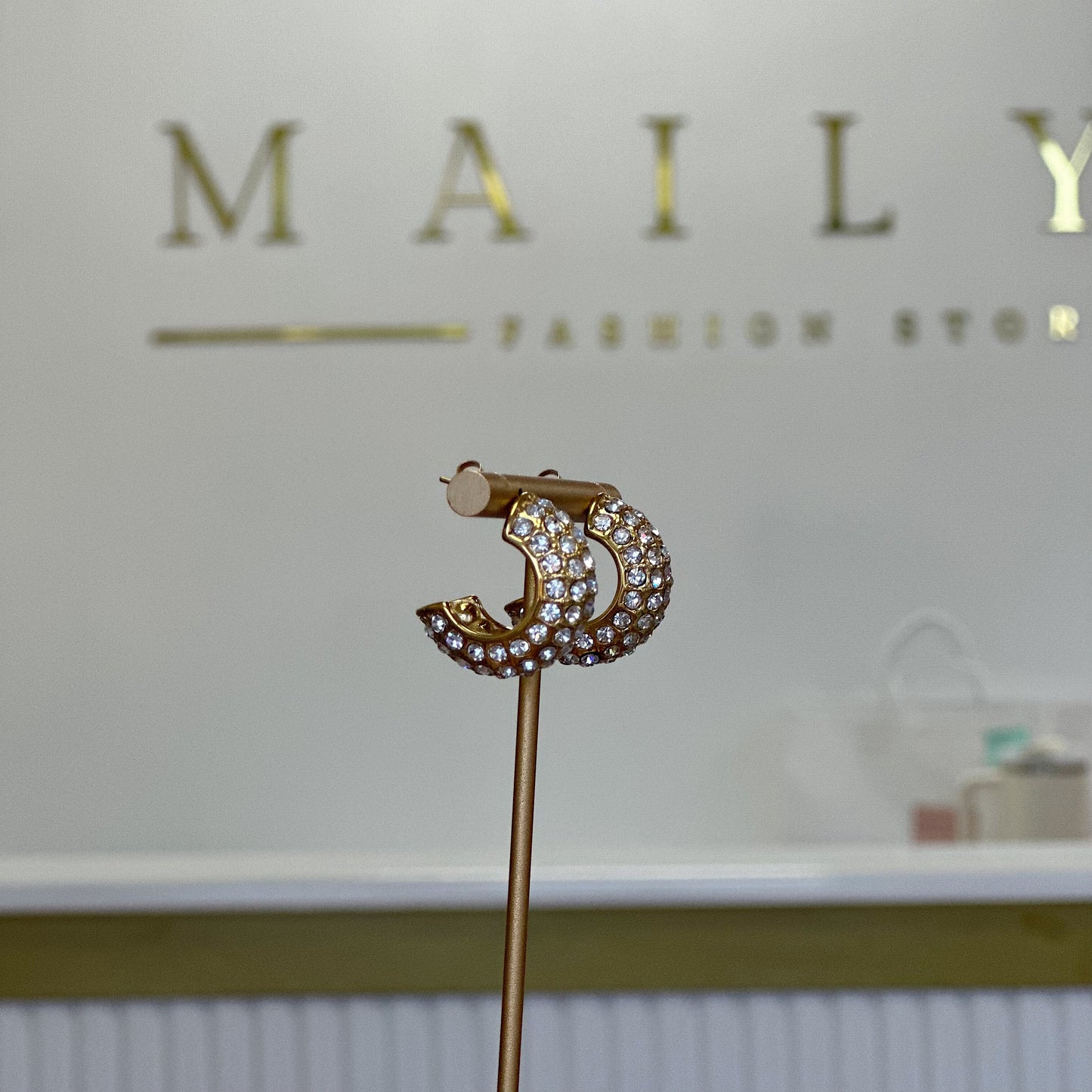Bella zirconia gold earring