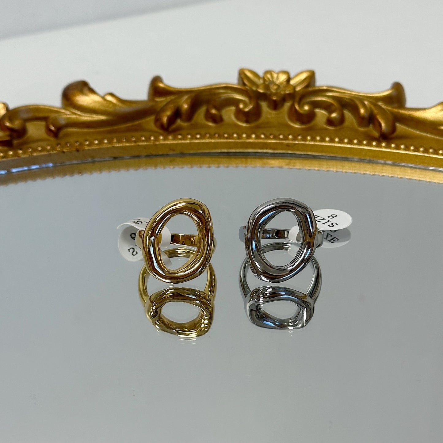 Small circle statement rings