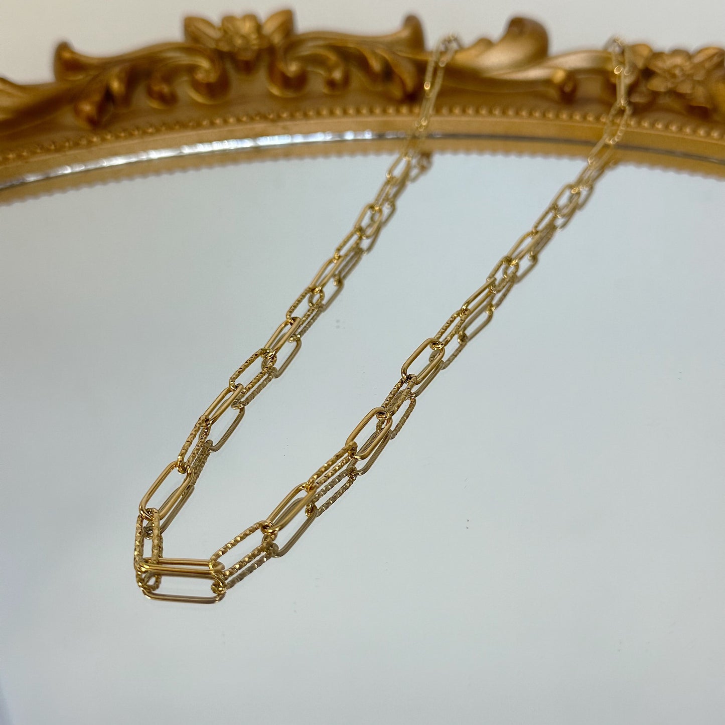 Paper clip gold design chain