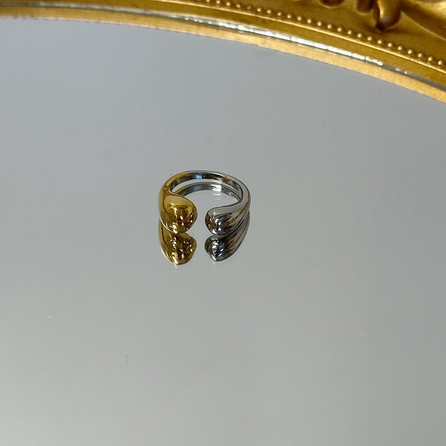 Rita two tone adjustable ring