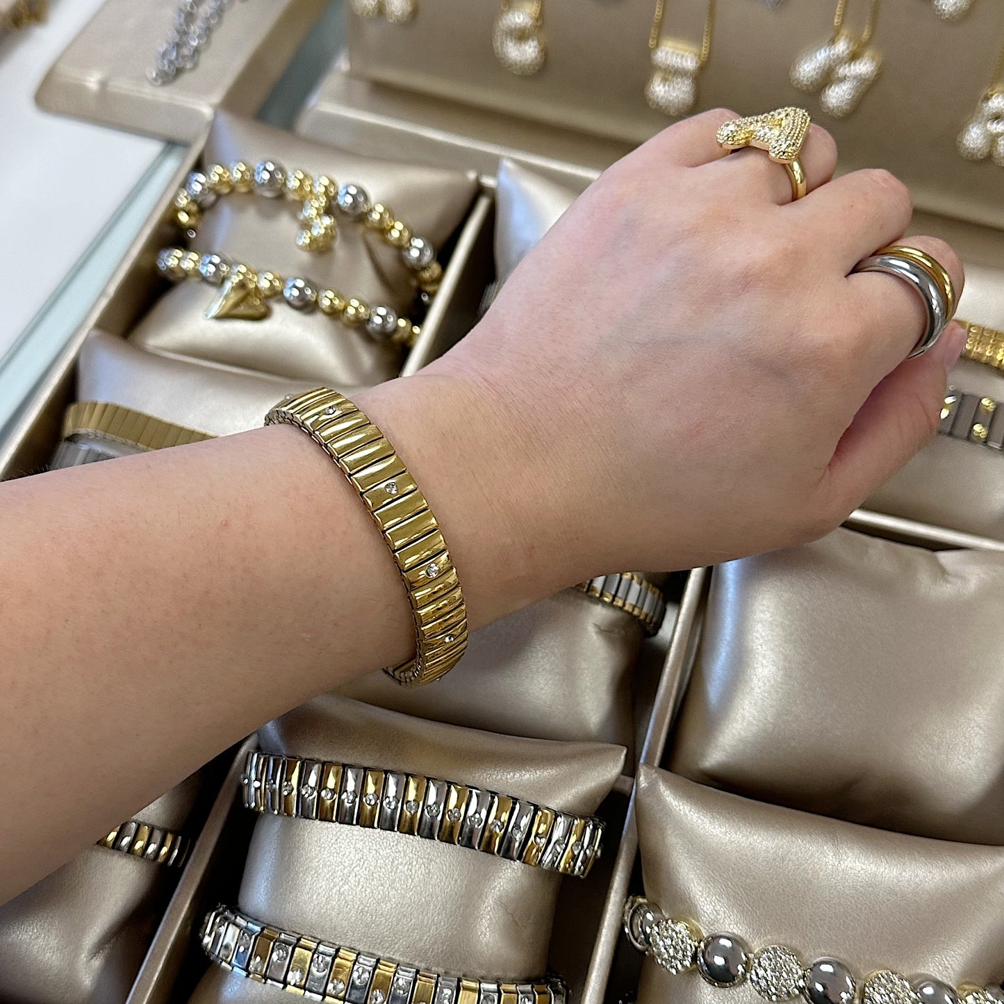 Gold Sasha bracelet
