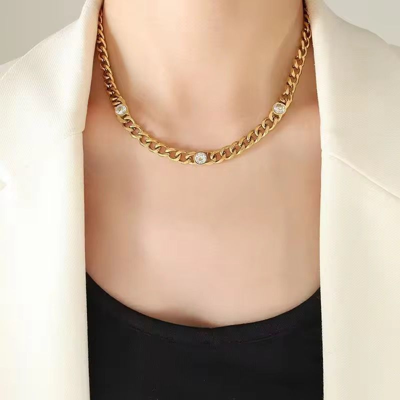 Vianey necklace