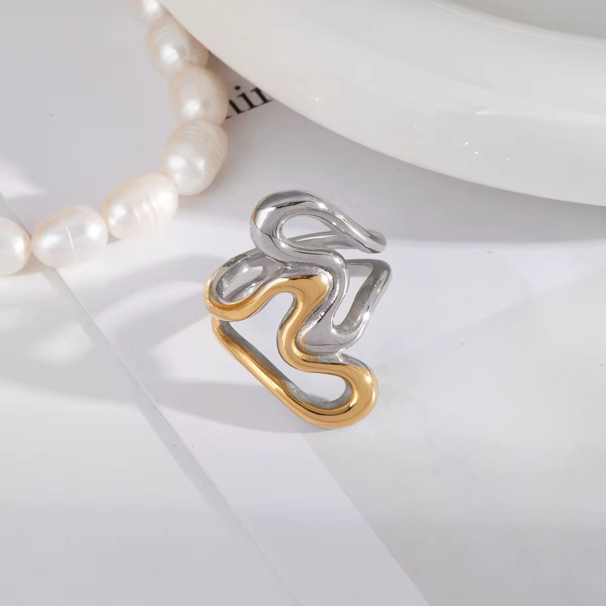 Bicolor Roxy Ring