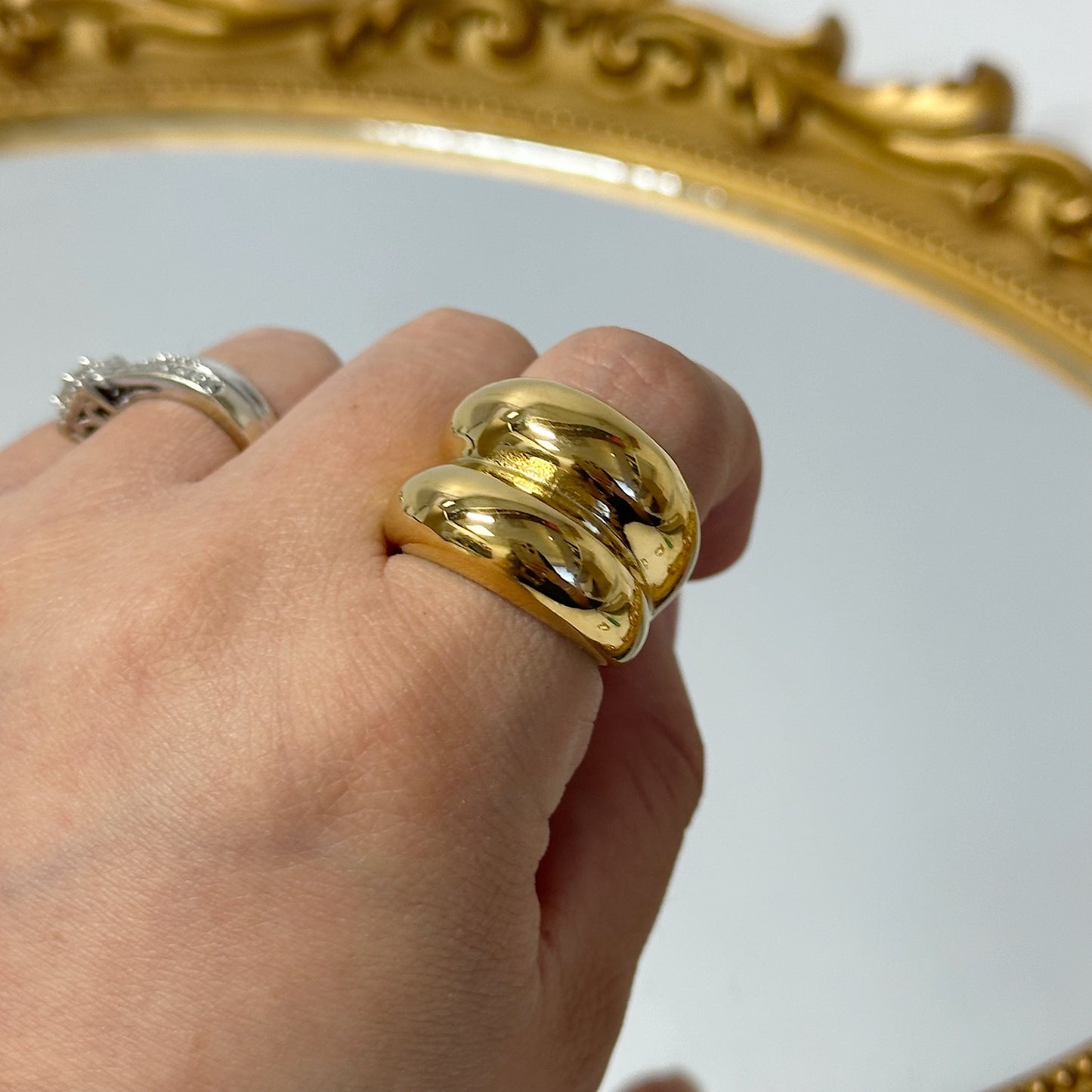 Alina bold ring