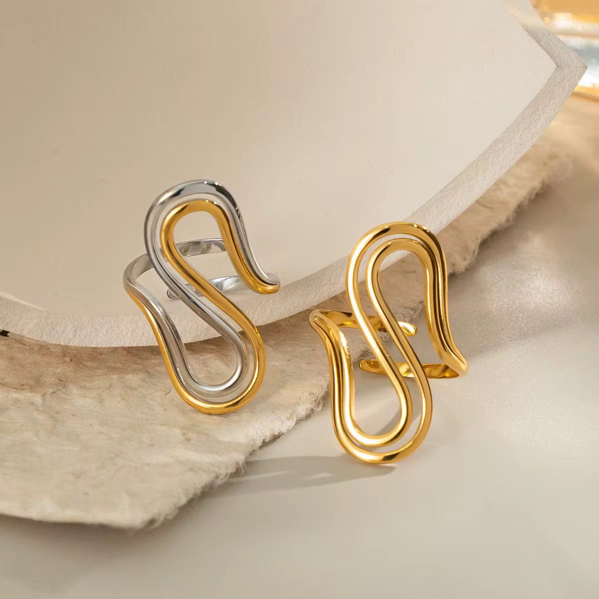 Bicolor Danny Ring