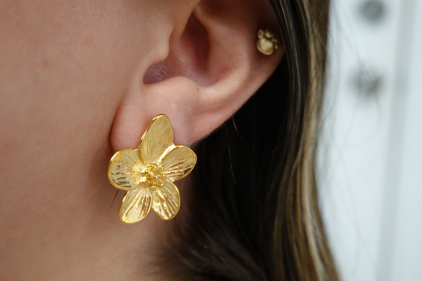 Flower earrings