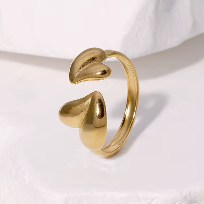 Double heart adjustable ring