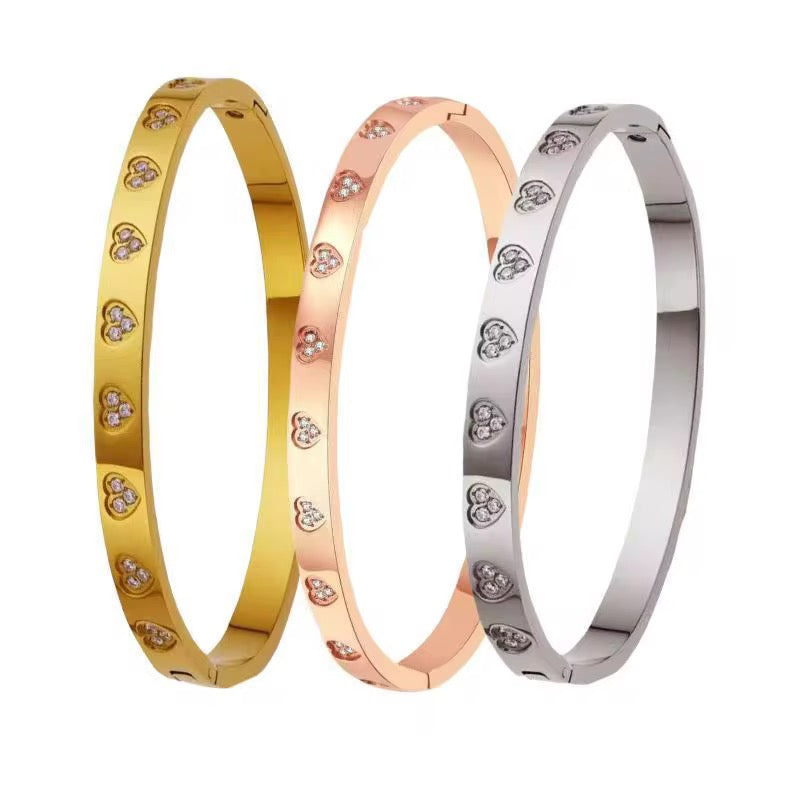 Zirconia hearts design bangles