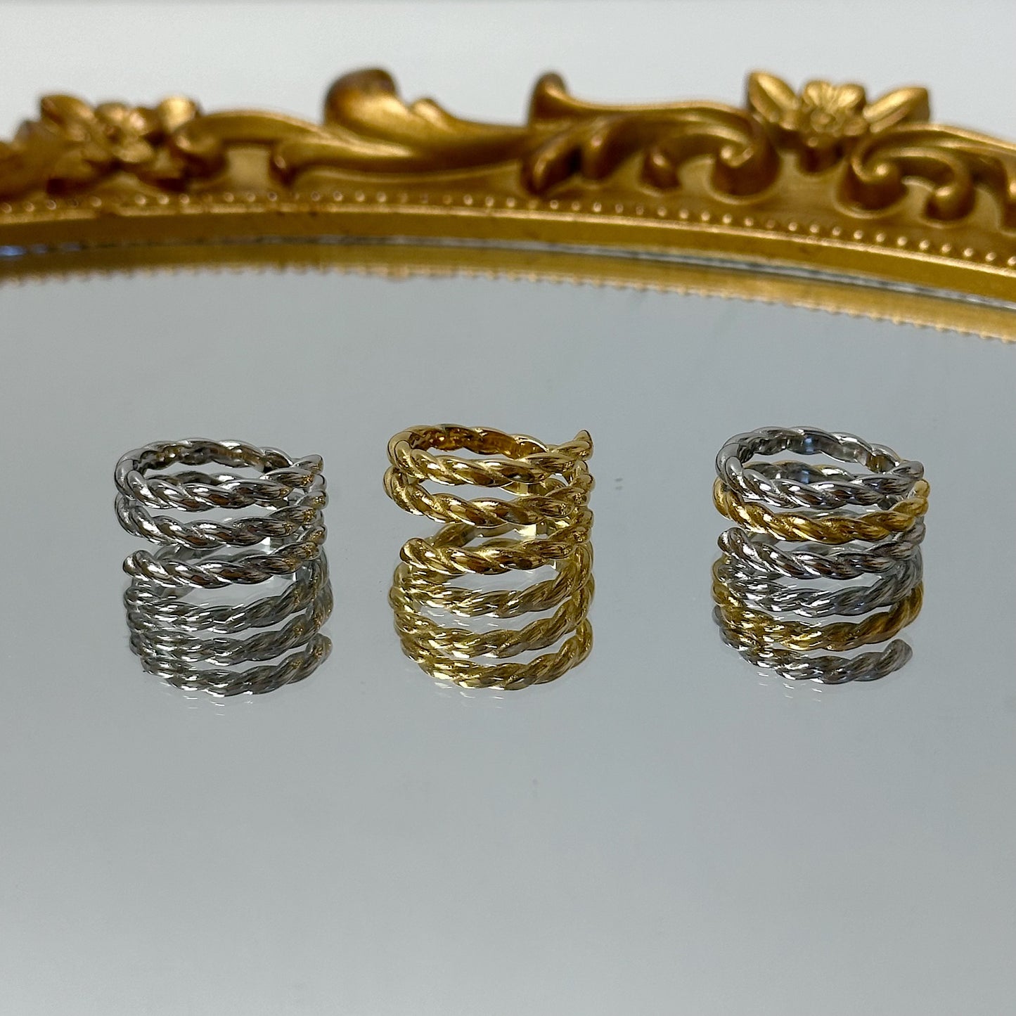 Triple rope ring