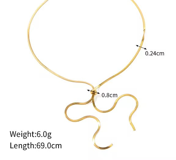 Tie snake flat necklace adjustable
