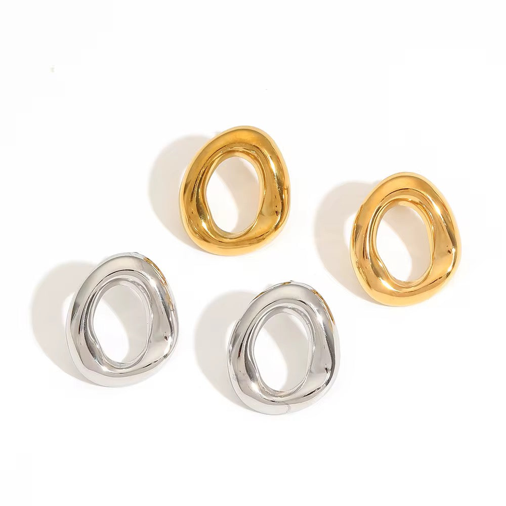 Small circle statement earrings