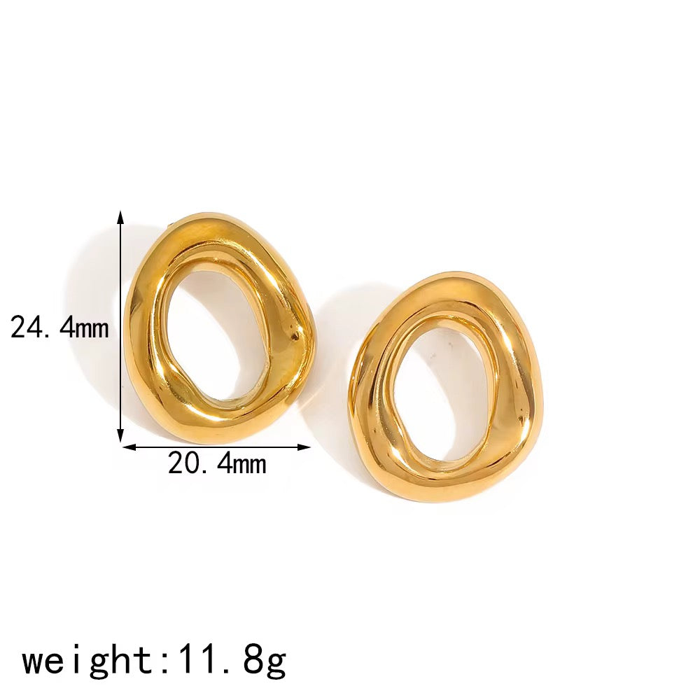 Small circle statement earrings