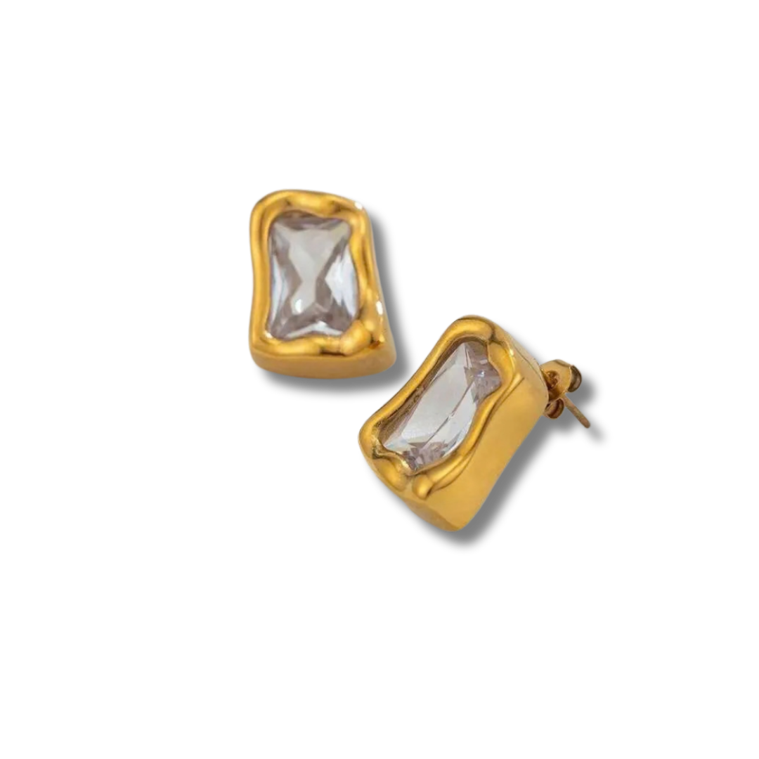 Asymmetrical squared earrings
