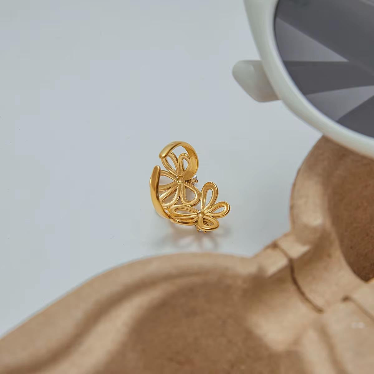 daisy ring