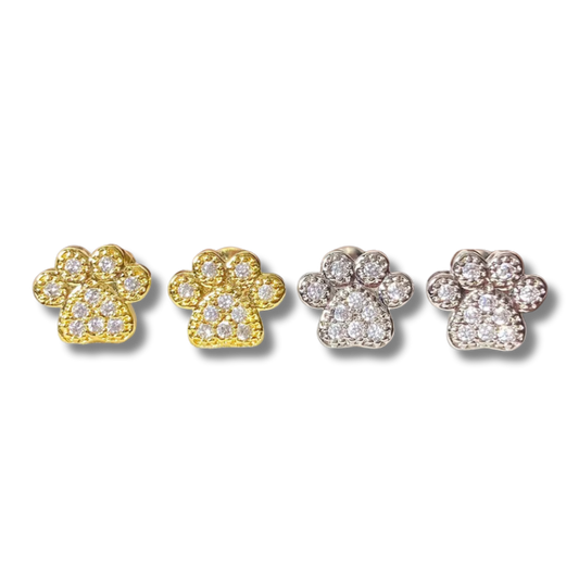 Paw love studs