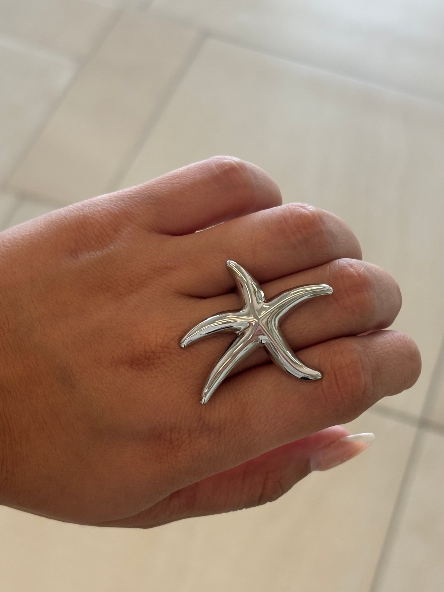 Alo star ring