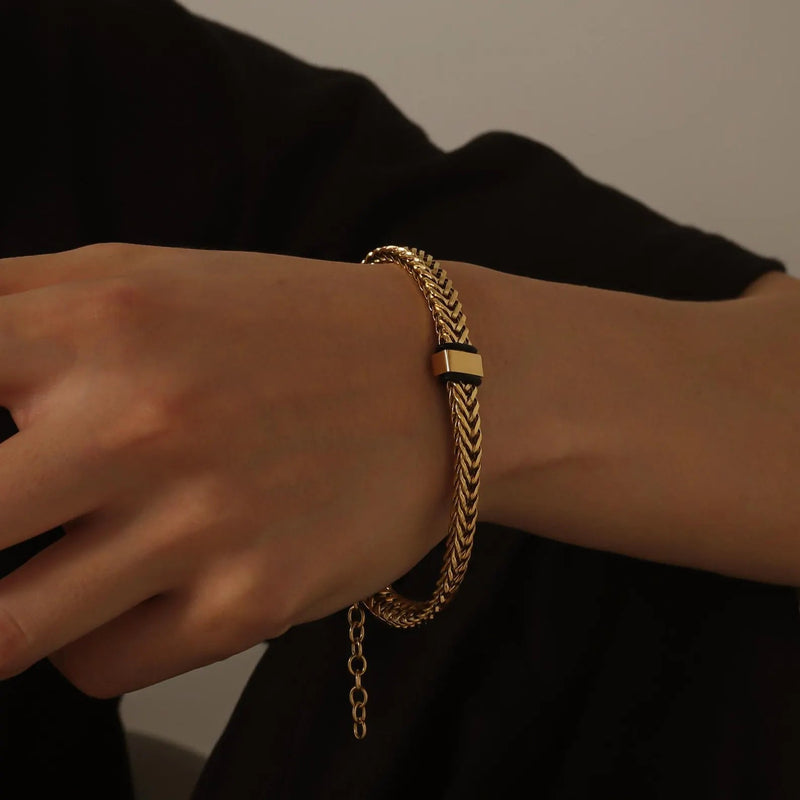 Gold Dad Bracelet with Kids’ Names - Engraved Family Jewelry - Husband Father’s Day Gift