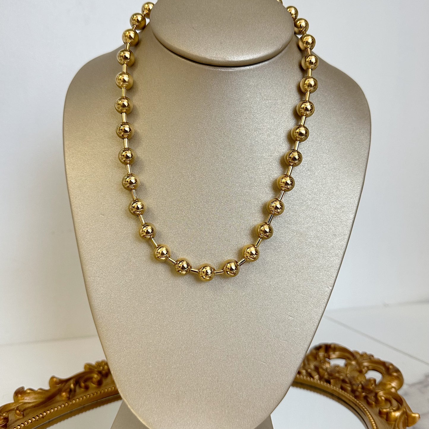 Barbara necklaces