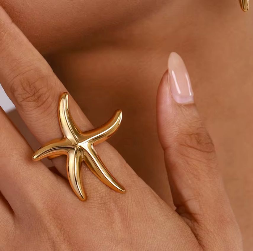 Alo star ring
