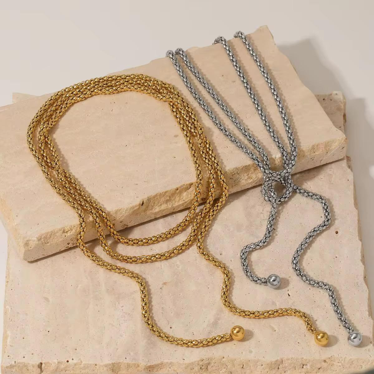 Rope necklace