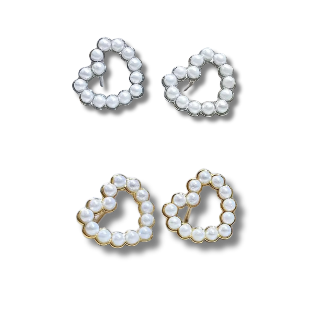 Amora pearl studs
