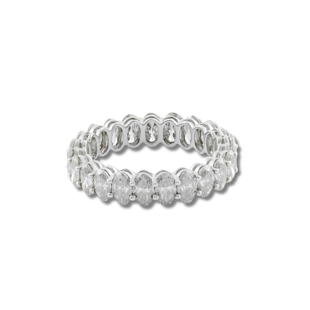 Oval zirconia ring