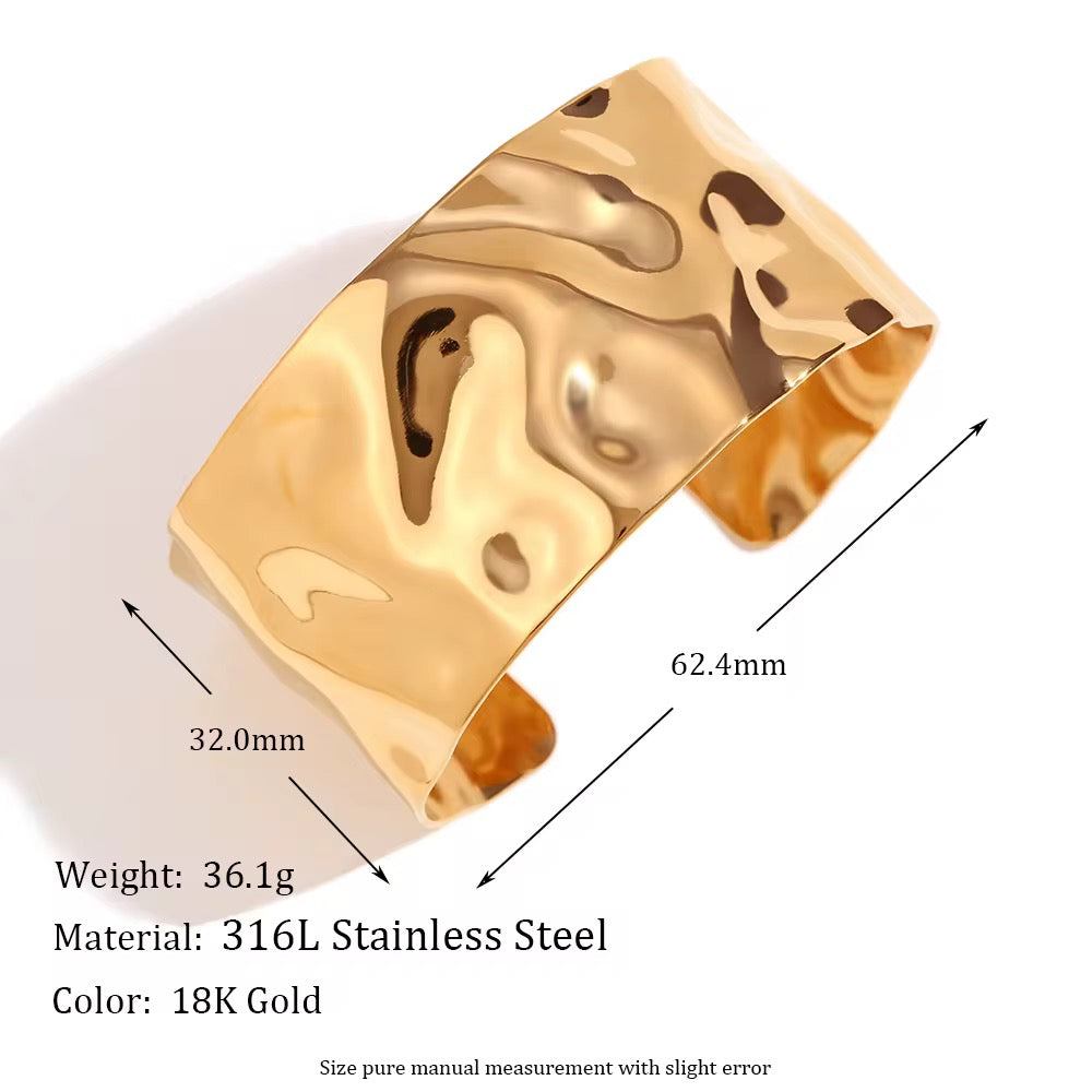 Valencia Bracelet Cuff