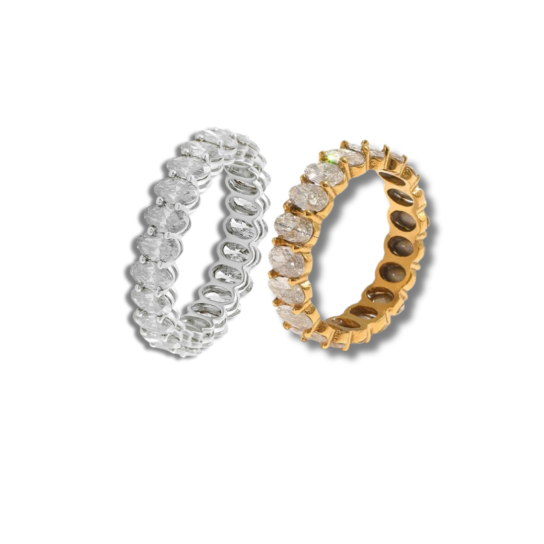 Oval zirconia ring