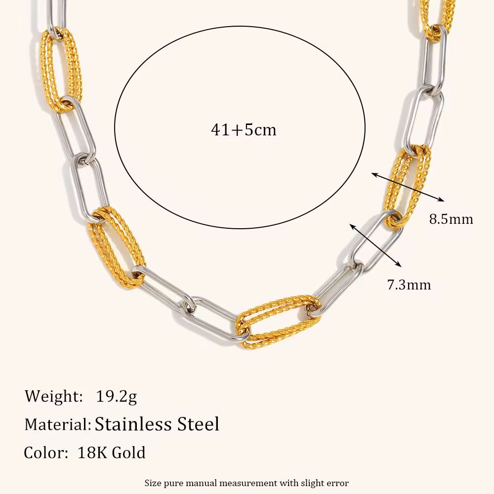 Leena chain Necklace