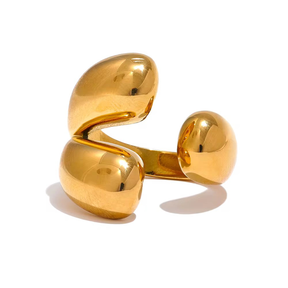 Athenas gold ring