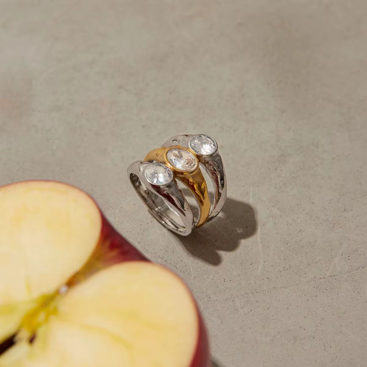 Bicolor Kendall ring