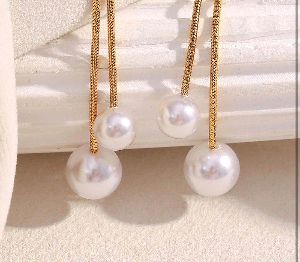 dangle pearl earrings