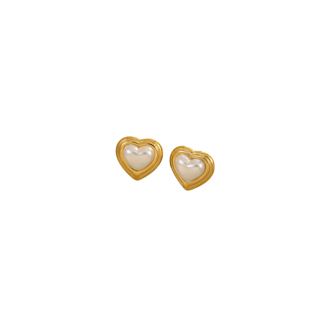 Classic heart earrings